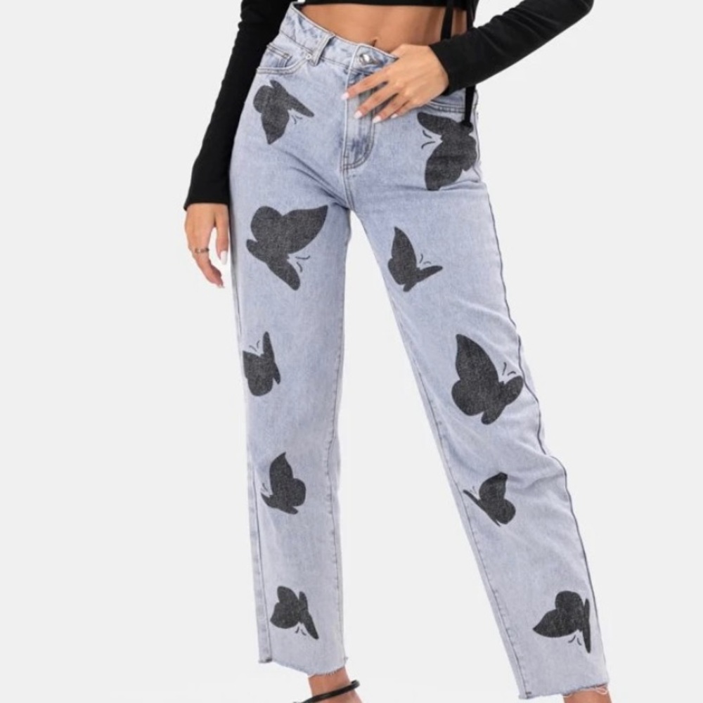 ADIKA BUTTERFLY JEANS 🦋